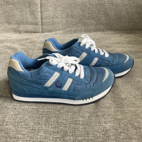 Never worn Gravis Makani sneakers - Picture 1 of 5